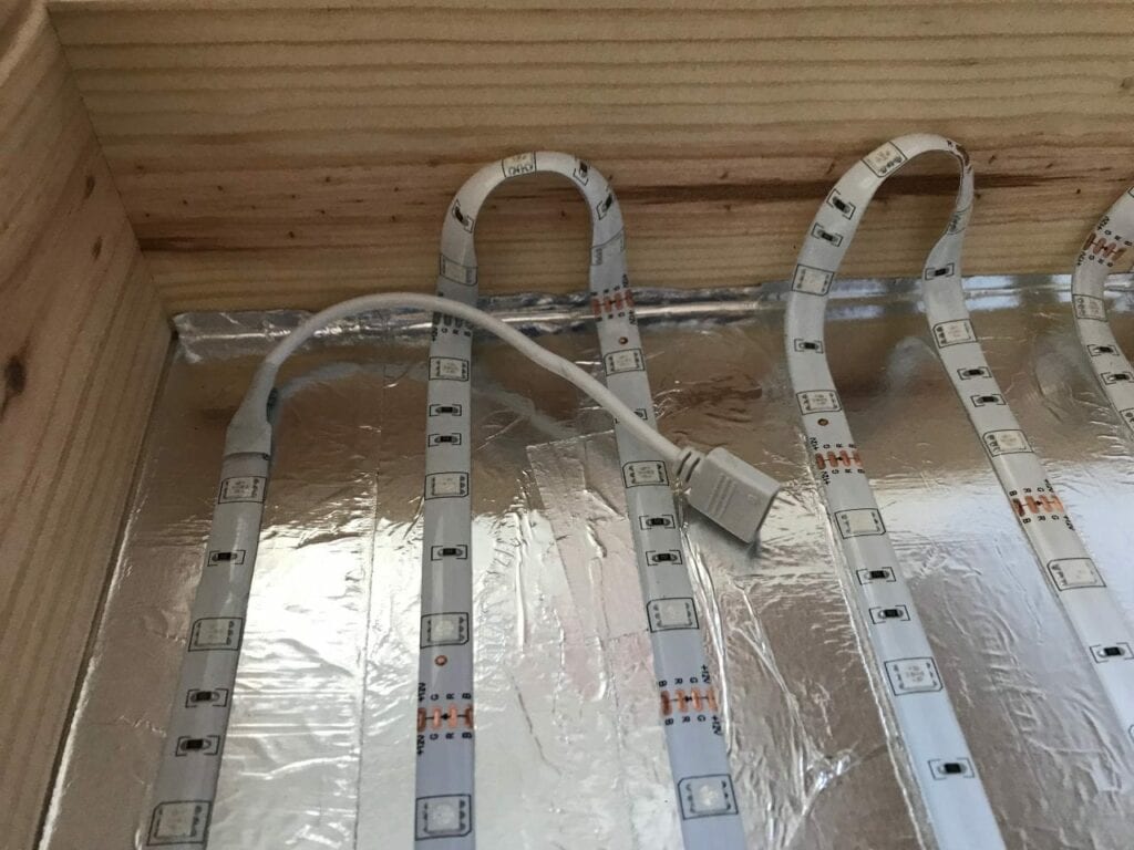 Cómo hacer una caja de luz diy Reggio Emilia 07